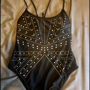 One piece bathing suit